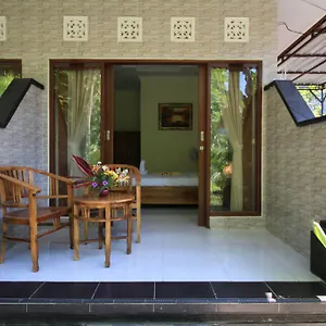 teba-jati-guest-house.ubudhotelsnow.com/