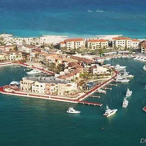 aquamarina-luxury-residences.comcaribbean.com/